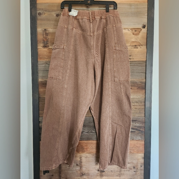 NWT L We The Free New School Relaxed Jeans-MSRP $148 - Picture 5 of 6